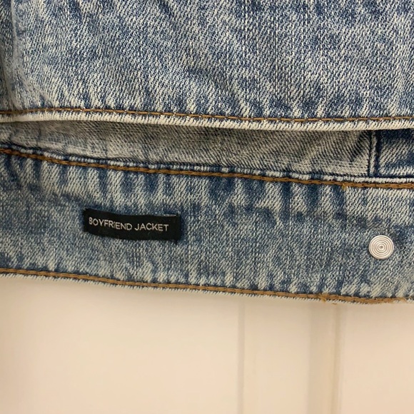 Jean jacket - Picture 5 of 5